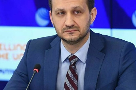 Владимир Петрович Чуланов рассказал об особенностях лечения ковида в легкой форме. Интервью на "России 24"